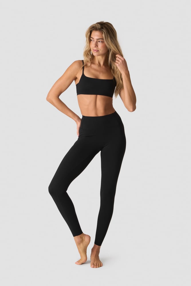 ICIW Nimble V-Shape No-Rise Tights Black