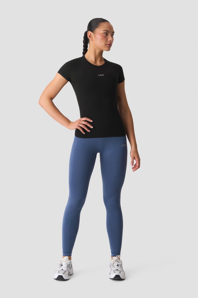 ICIW Smooth Seamless Tee Black