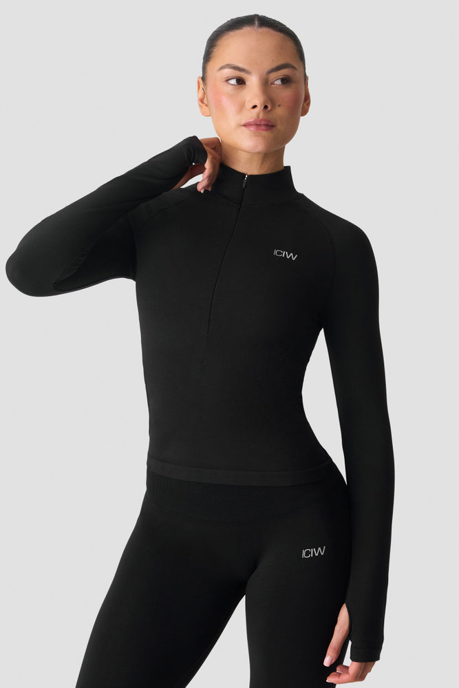 ICIW Smooth Seamless 1/2 Zip Black