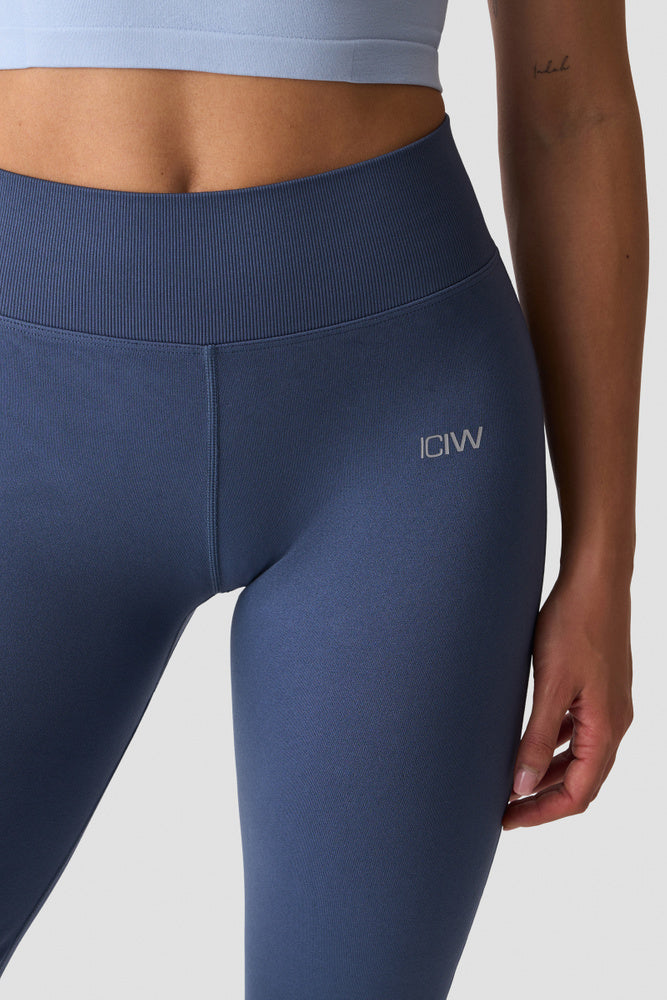 ICIW Smooth Seamless Flared Tights W Dusty Twilight Blue