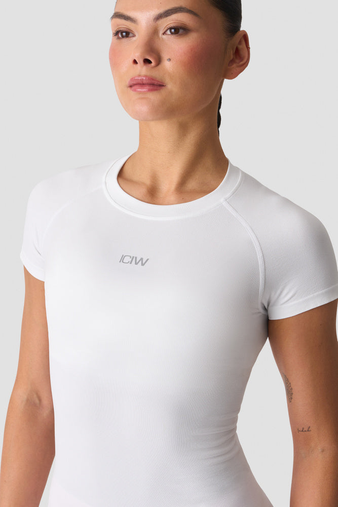 ICIW Smooth Seamless Tee W white snow