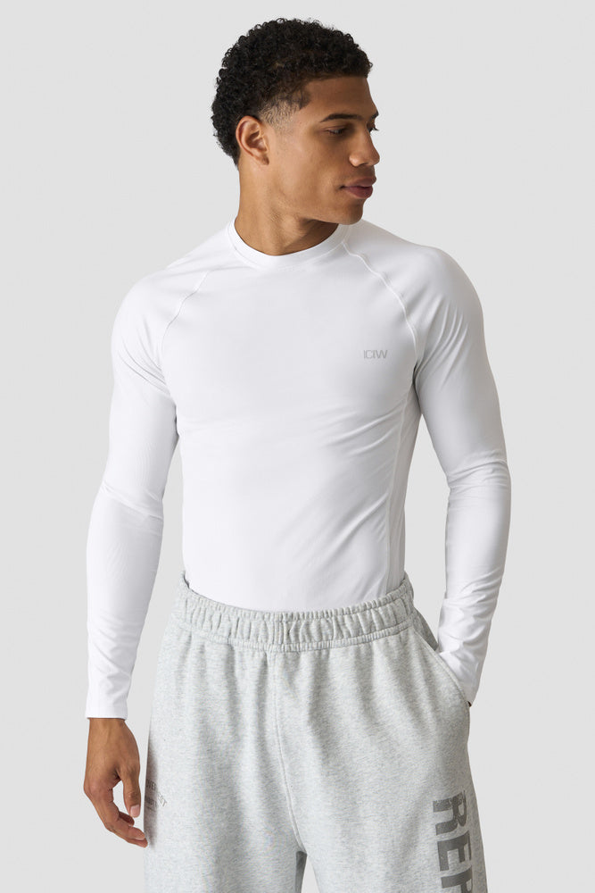 ICIW Stride Muscle Fit Long Sleeve Men white snow