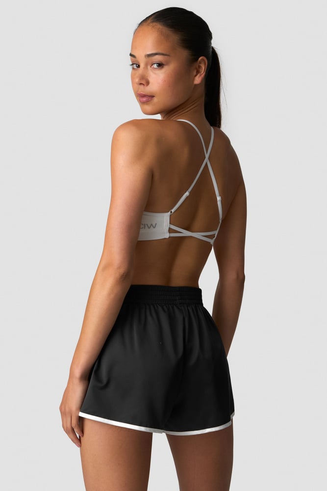 ICIW Smooth Seamless Strappy Sports Bra White Snow