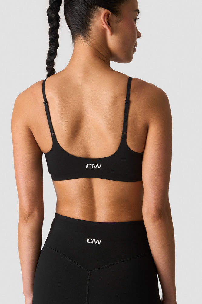 ICIW Nimble Molded Sports Bra Black