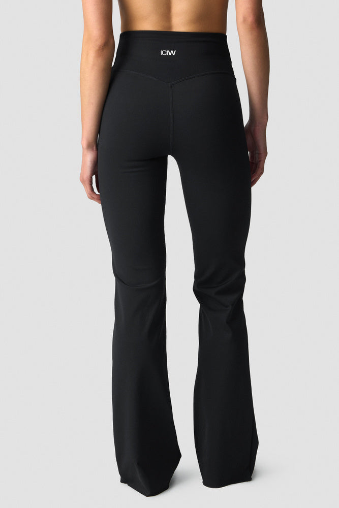 ICIW Nimble Flared Tights Black