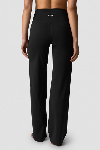 ICIW Nimble Straight Leg Pants Black
