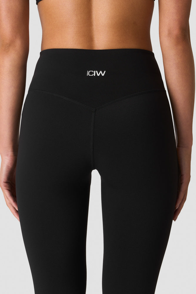ICIW Nimble No-rise Flared Tights Black