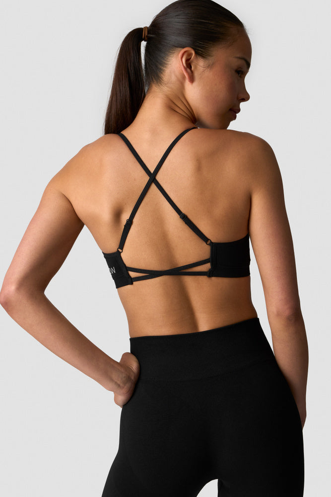 ICIW Smooth Seamless Strappy Sports Bra Black