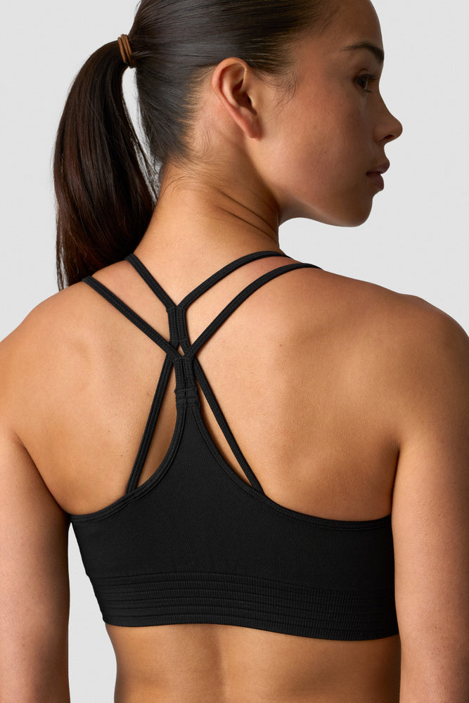 ICIW Define Seamless V-neck Sports Bra Black