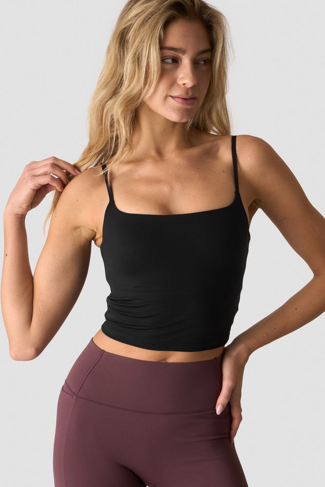 ICIW Nimble 2-in-1 Tank Black – Träningslinne 2-i-1 för herr i svart
