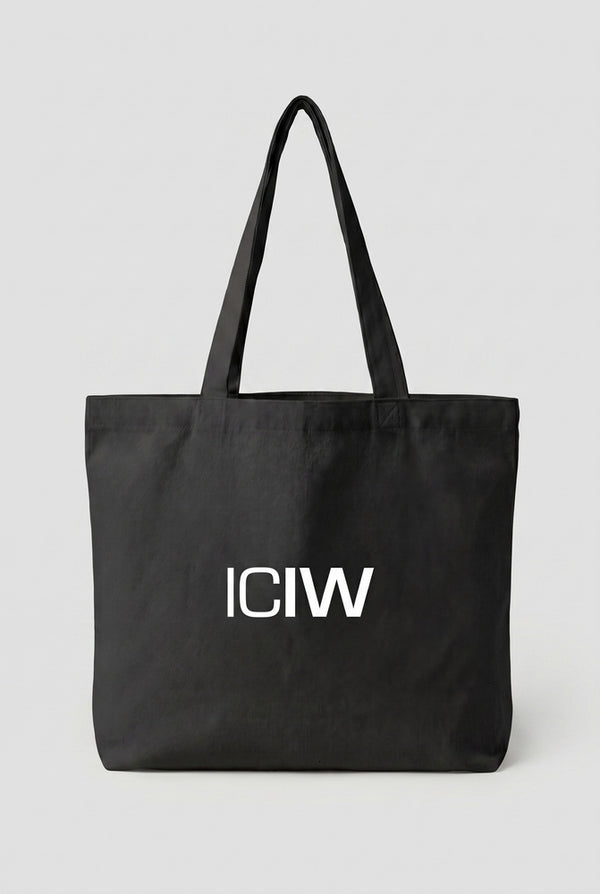 ICIW Cotton Tote Bag 2.0 Black – Tygkasse i svart med logga