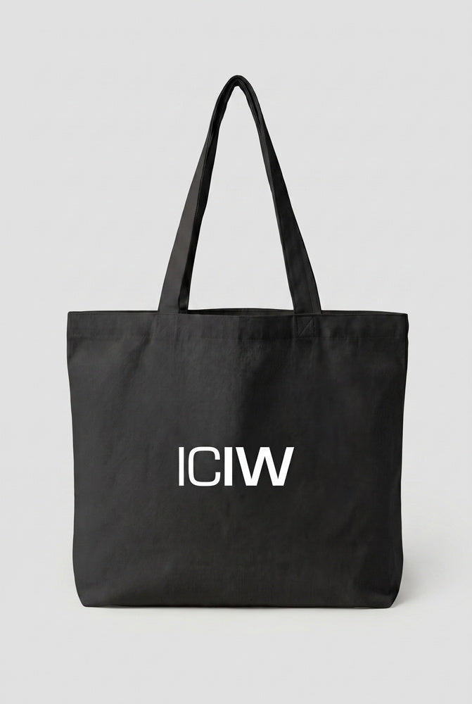 ICIW Cotton Tote Bag 2.0 Black – Tygkasse i svart med logga