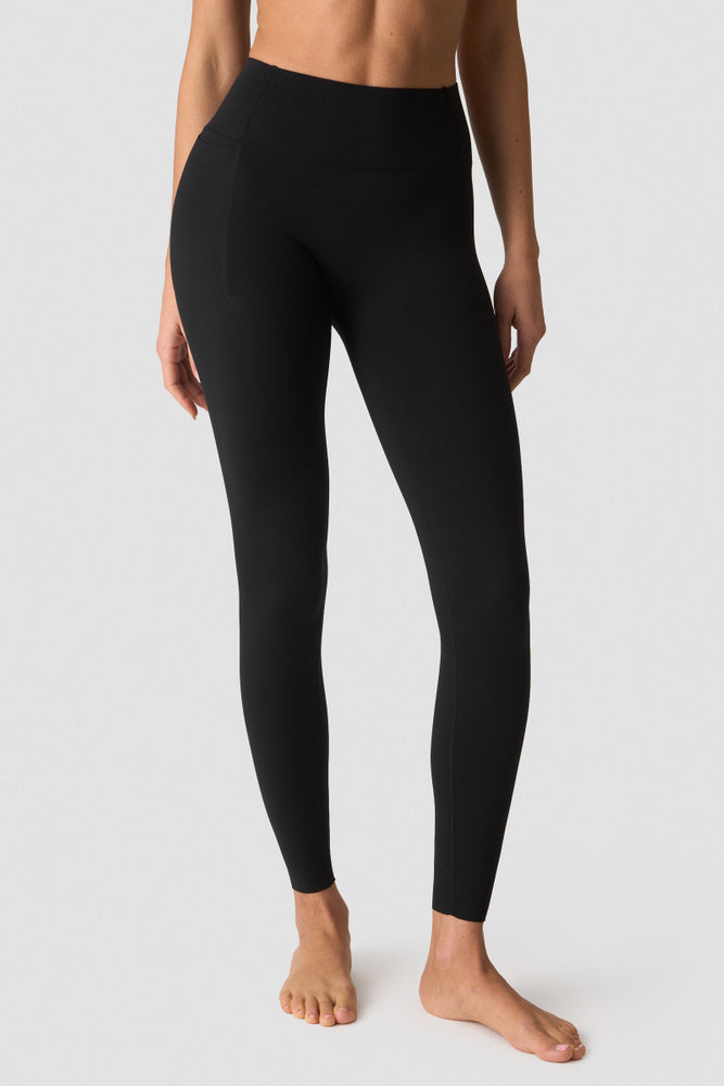 ICIW Nimble V-Shape No-Rise Tights Black