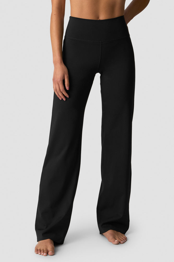 ICIW Nimble Straight Leg Pants Black
