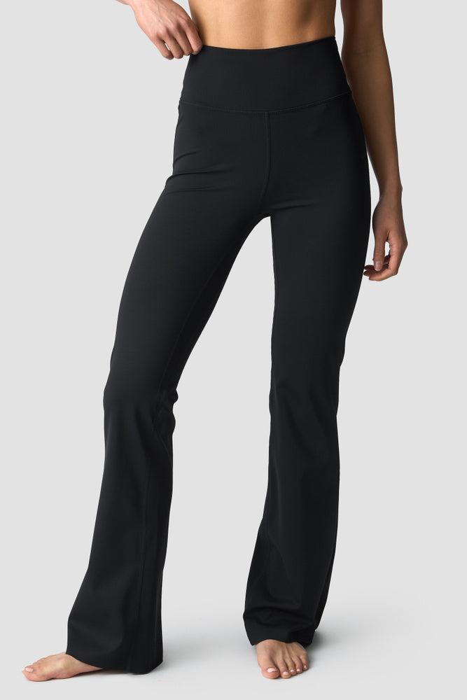 ICIW Nimble Flared Tights Black