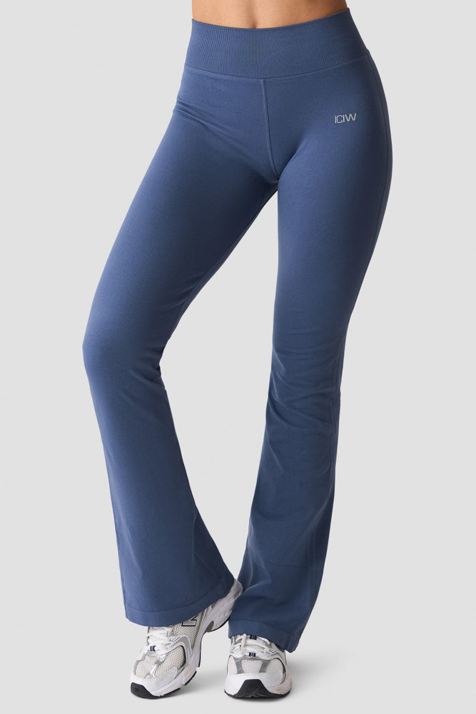 ICIW Smooth Seamless Flared Tights W Dusty Twilight Blue