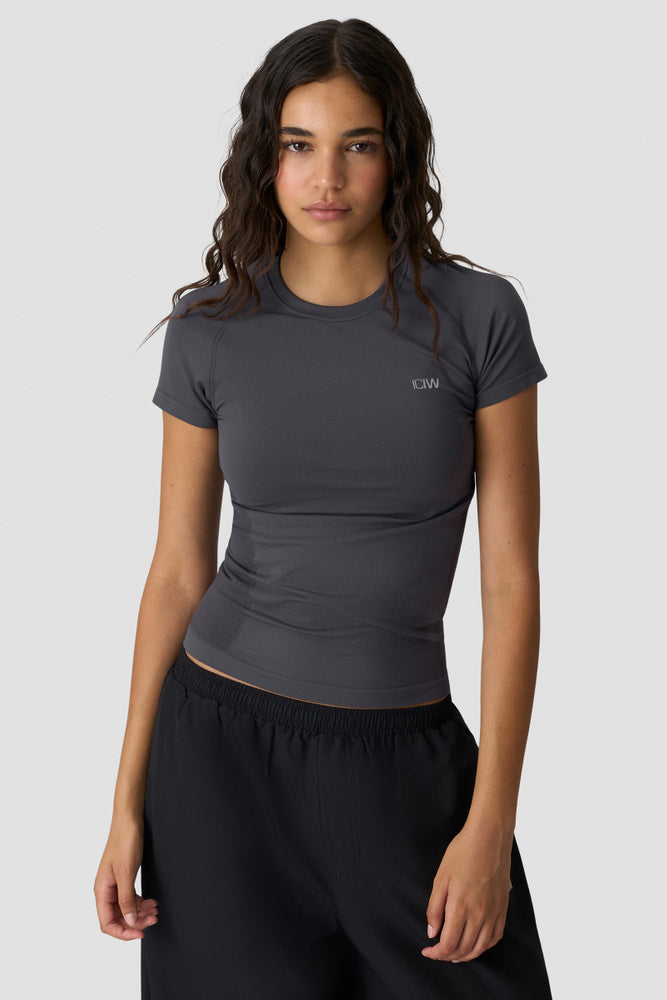 ICIW Define Seamless T-shirt Graphite