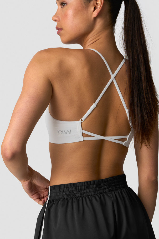 ICIW Smooth Seamless Strappy Sports Bra White Snow