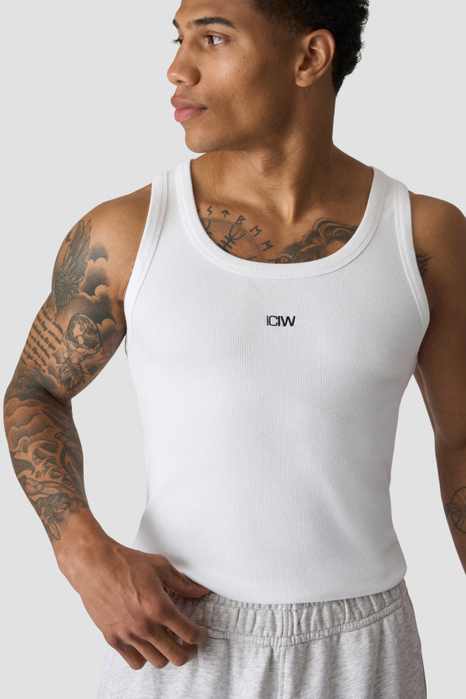 ICIW Grit Ribbed Tank M White Snow – Ribbat träningslinne för herr i vit